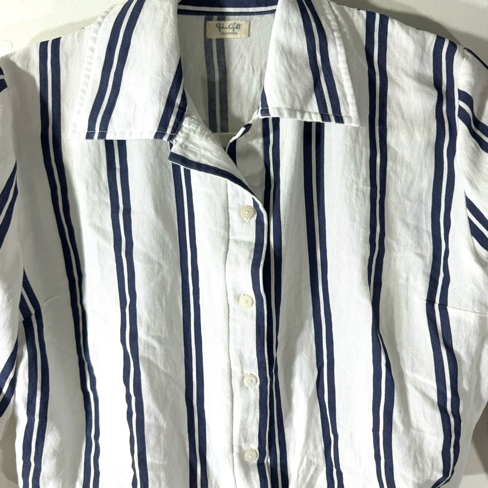 John Galt Cropped striped blouse top 2/$35 - Picture 2 of 10